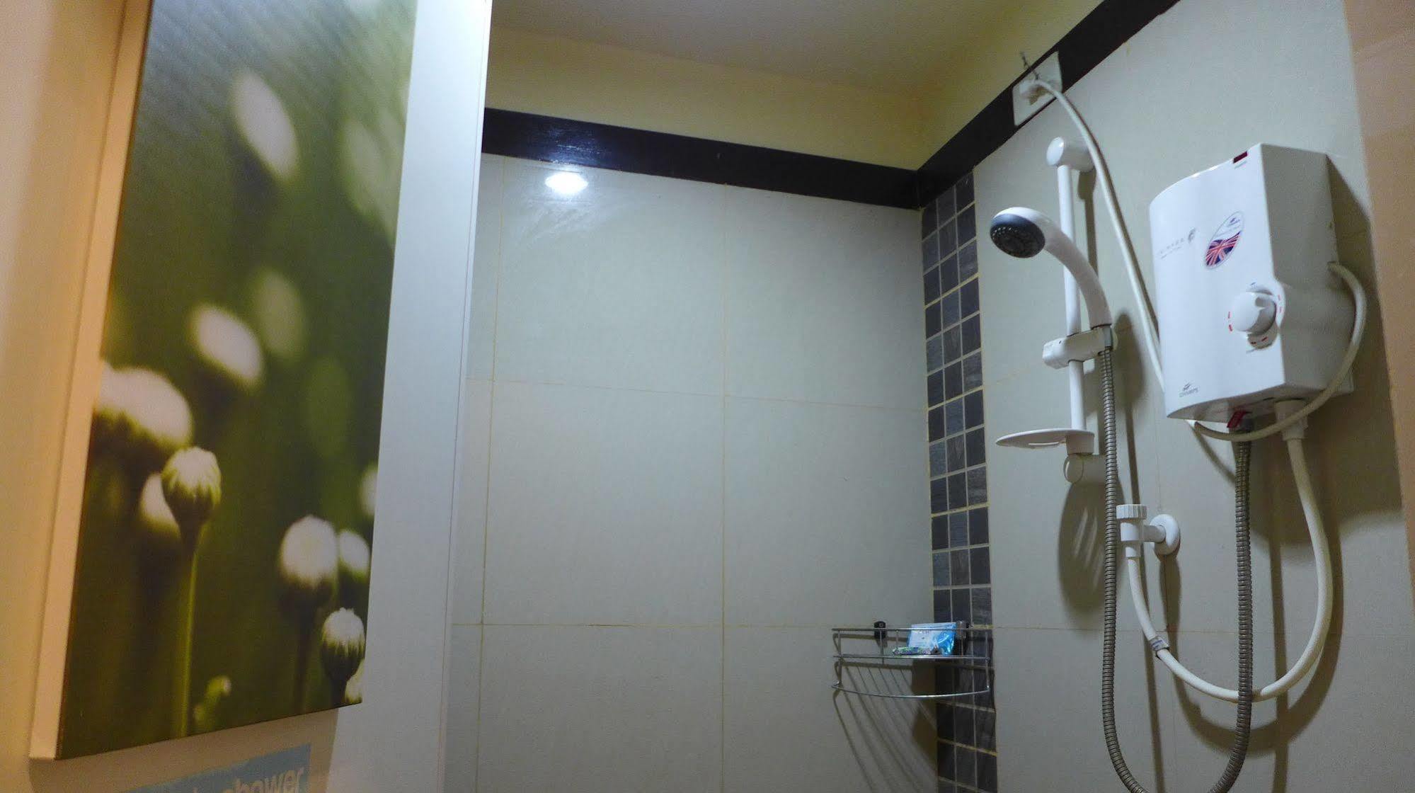 Rozen Suites Paradise General Santos City Eksteriør bilde